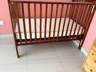 Wooden Baby Crib with Mattress - Good Condition - All four side closure available - Attach to parent