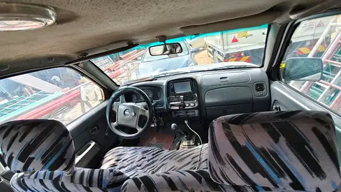2005 Nissan PICKUP 照片 11