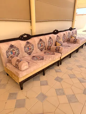 Traditional Arabic Style Majlis Sofa Set