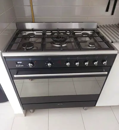 Smeg Gas Cooker Electric Oven 90 Cm Latest Model