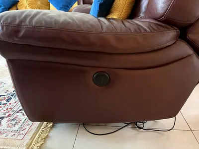 Brown leather 3+2+1 - seater recliner sofa (electric recline) - good condition