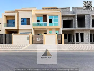 تاون هاوس بسعر لقطة مع الكهرباء والمياه والمكيفيات 5 غرف بتشطيبات عالية الجودة