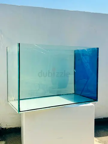 Glass aquarium tank - clean, used, 60x30x30cm (approx.)