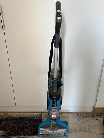 Bissell upright carpet cleaner - used
