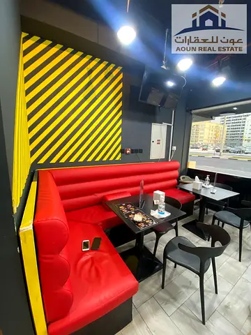 Established Burger Restaurant (4 Years) | Monthly Revenue: 65,000 | Ready-to-Go Investment Opportunity