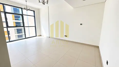 Premium 1BR | Near WTC Metro | Maintenance Free