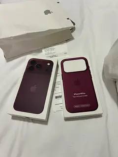 iPhone 18Pro Burgundy (sealed box) - 1TB with tech woven case