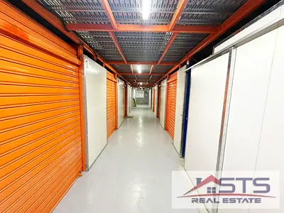 Vacant Now | Storage | Prime Location DIP