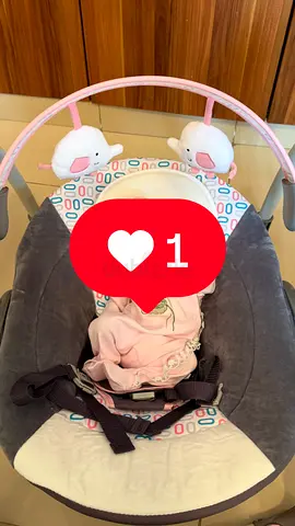Juniors baby swing
