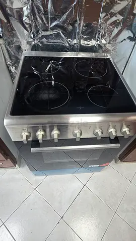 Induction cooktop