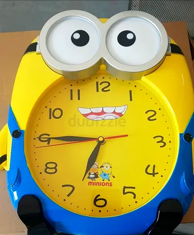 Brand New High Finishing Minion Wall Ckock