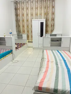 Bedspace for Female - Burjuman Exit 4 Bur Dubai