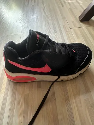 Nike kids trainers
