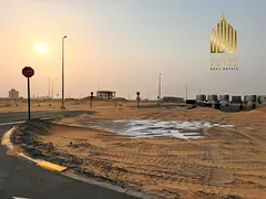 Corner plot including fees | 15 months installment