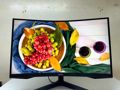 Samsung S32CG552EM 32 inch 2K (2560 x 1440) Resulation | 144 HZ Curved Gaming monitor.