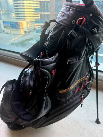 BIG MAX Aqua Hybrid Golf Bag – 400 AED