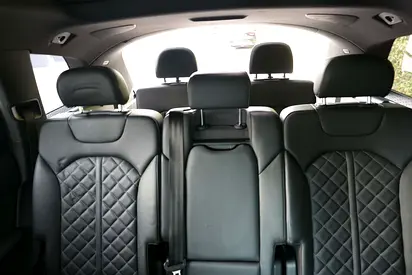 2020 AUDI SQ7 照片 9