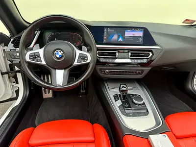 2022 BMW Z4 — миниатюра 17