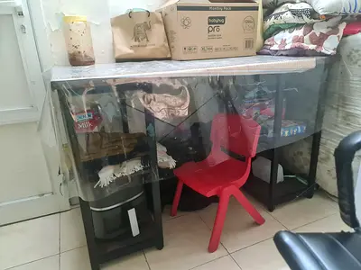Office Table in good condition
