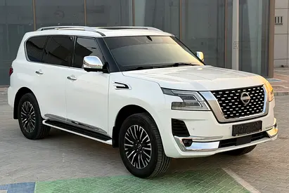 Nissan Patrol SE Platinum V6 City GCC original paint in perfect condition
