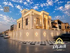_ _ _ 2floors,roof-Negotiable-freehold-prime location