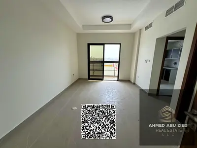 بنايه سكني تجاري(G+6) جديده  مع دخل سنوي 8.9%