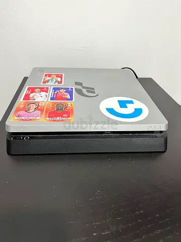 PS4 Slim