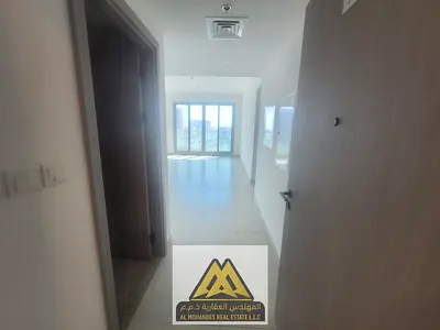أول ساكن | 3 غرف وصالة | غرفة ماستر | 3 حمامات | بلكونة | مطبخ مغلق | خزائن حائط | تكييف مركزي | صيانة مجانية | مشيرف عجمان | 65,000 درهم