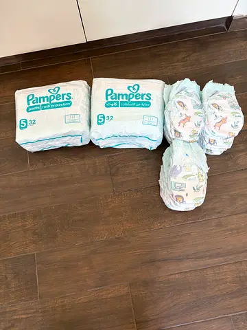 Pampers baby diapers size 5 - unopened packs plus loose diapers - 92 diaper pants