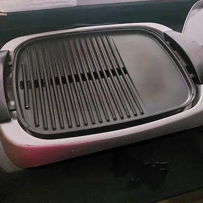 KENWOOD Grill 1700W Contact Health Large Family Sized Griddle with Glass Lid, Variable Temperature C