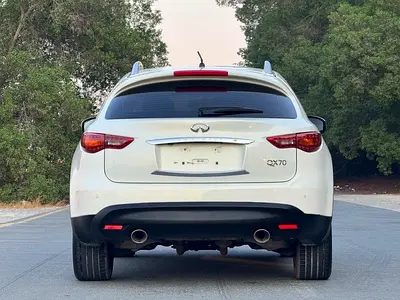 2015 Infiniti QX70 照片 7
