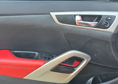 صورة مصغرة 12 لـ 2017 Hyundai VELOSTER