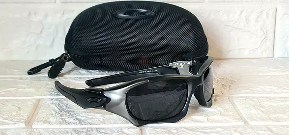 Oakley PitBoss II Matte Black w/Black Iridium Polarized Lens