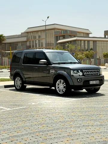 2016 Land Rover LR4 HSE3 - GCC Specs - Luxury 7-Seater