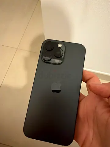 iPhone 16 Pro Max - black 256GB (Good Condition)