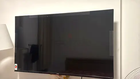 43 inch Smart android LED TV in good condition - used