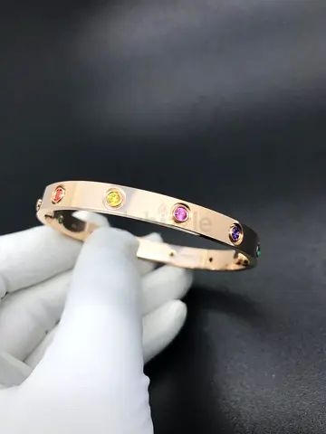 18K Gold Bangles