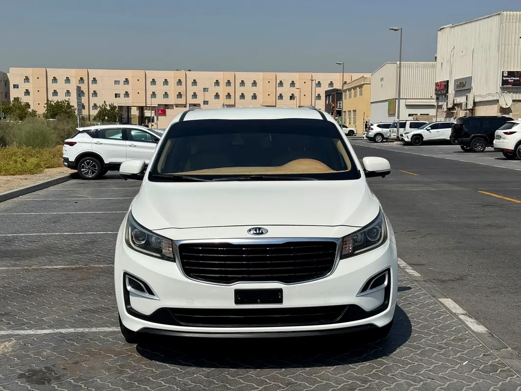 2020 Kia Grand Carnival EX