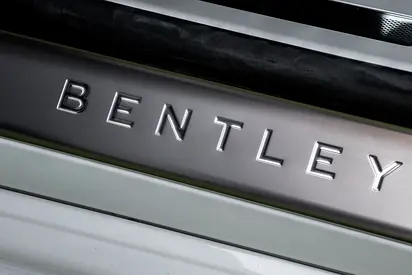 صورة مصغرة 14 لـ 2021 Bentley FLYING SPUR