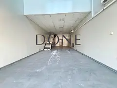 Close to 311 road 30 days free luxury showroom MAZZiNE FLOOR office space 2 parking prime lecation b