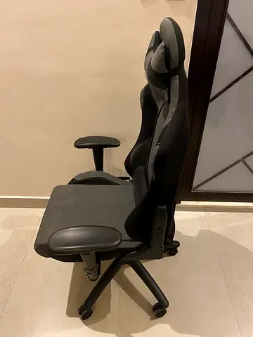 Gaming chair, adjustable