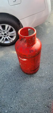 Used 20kg LPG Gas Cylinder - Red