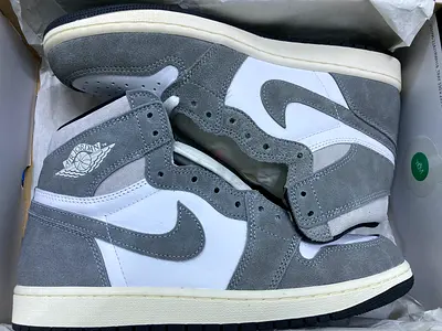 Air Jordan 1 Retro High OG