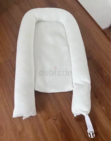 Baby lounger / nest with removable cover - gently used