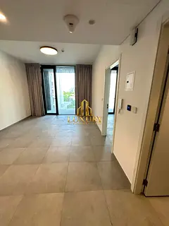 spacious 1 bedroom apartment in Aljada