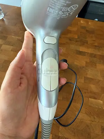 Braun Satin Hair Dryer 5 - compact and working