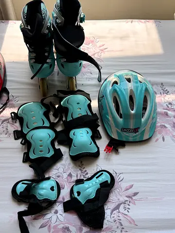 Skating set for sale