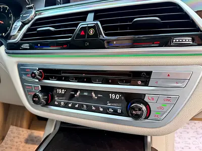 صورة مصغرة 14 لـ 2016 BMW 7-SERIES