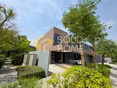 Spacious 4 Bedroom |Corner Townhouse| Majlis| Kaya