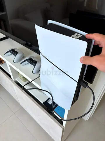 PS5 Slim Disc Edition 1TB + 2 Controllers